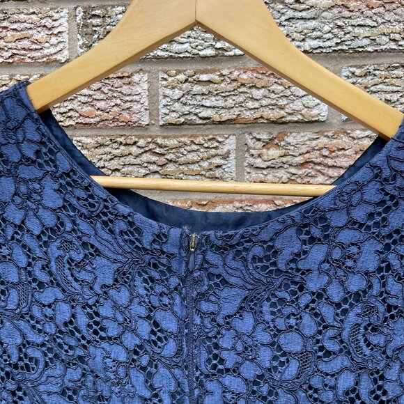 Blue Lace Bodycon Dress - Vintage - Picture 3 of 14